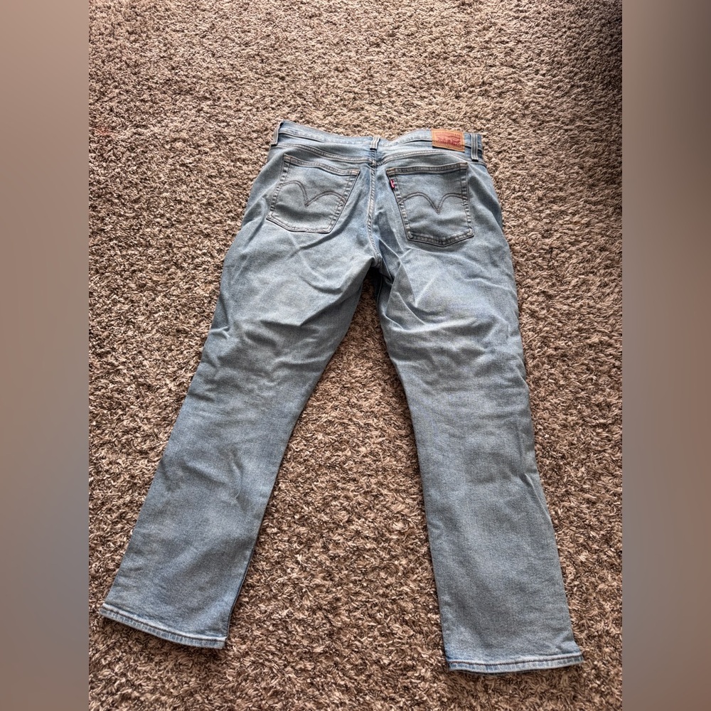 Levi's Wedgie Straight Light Blue Straight Jeans